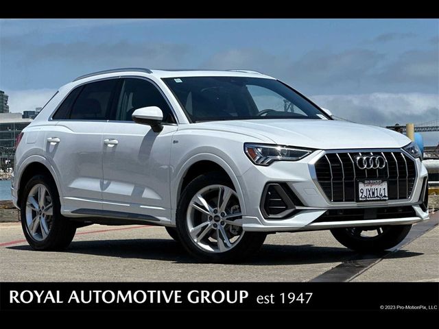 2024 Audi Q3 S Line Premium