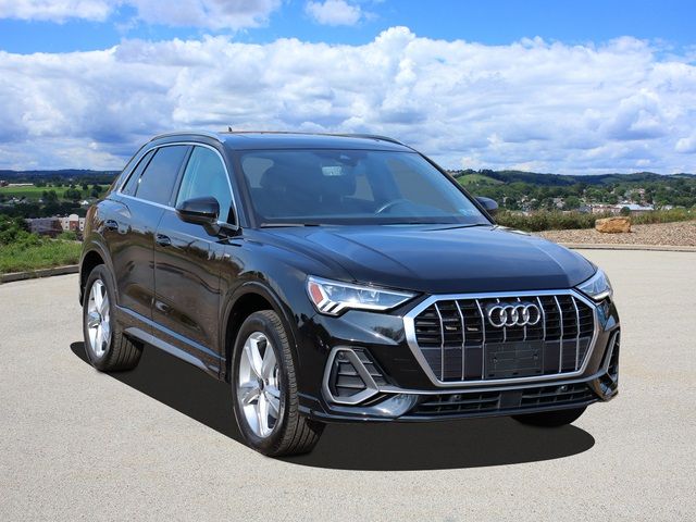 2024 Audi Q3 S Line Premium