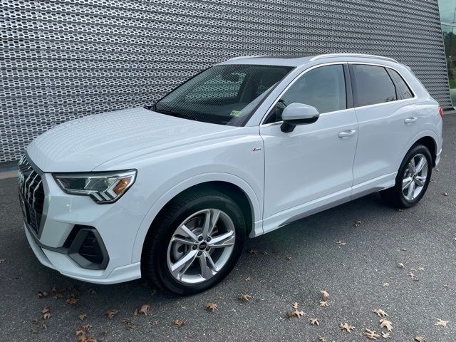 2024 Audi Q3 S Line Premium