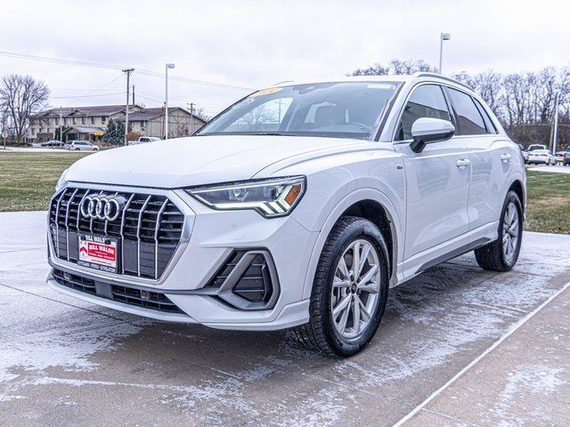 2024 Audi Q3 S Line Premium