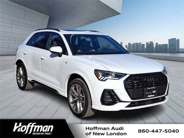 2024 Audi Q3 S Line Premium