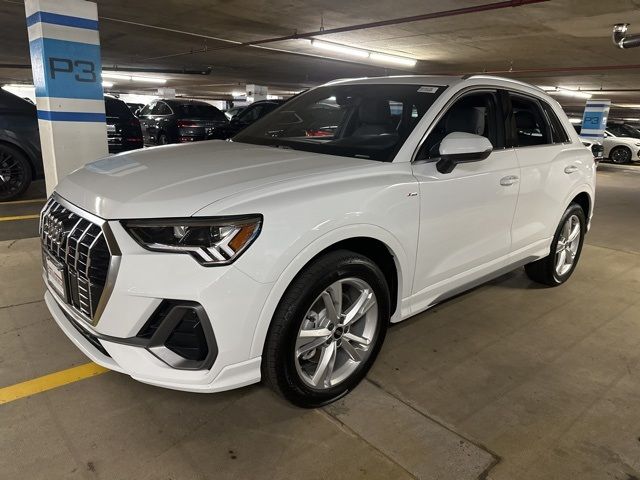 2024 Audi Q3 S Line Premium