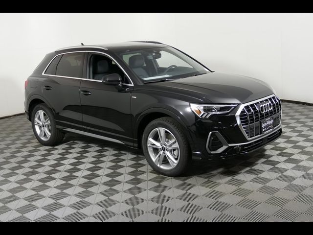 2024 Audi Q3 S Line Premium