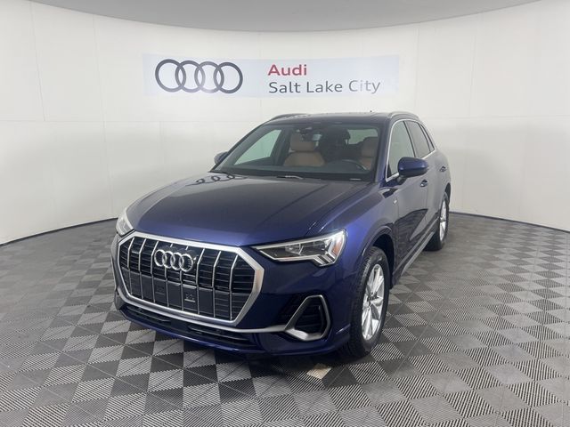 2024 Audi Q3 S Line Premium