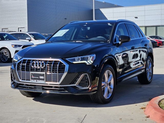 2024 Audi Q3 S Line Premium