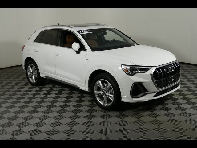 2024 Audi Q3 S Line Premium