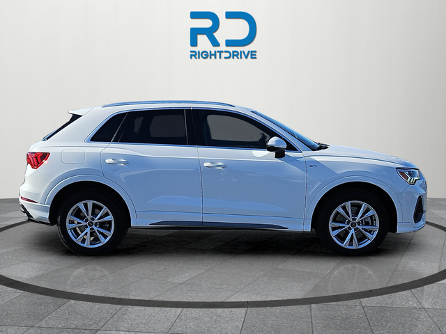 2024 Audi Q3 S Line Premium