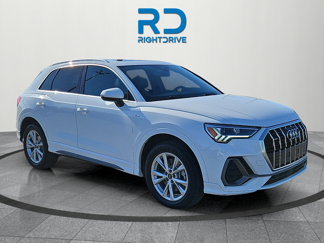 2024 Audi Q3 S Line Premium