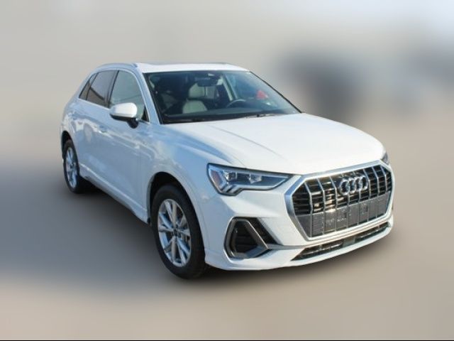 2024 Audi Q3 S Line Premium