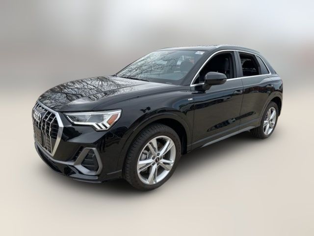 2024 Audi Q3 S Line Premium