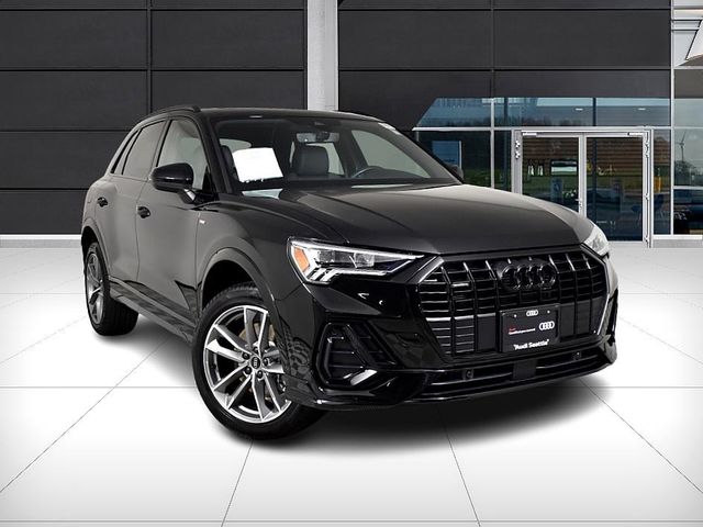 2024 Audi Q3 S Line Premium