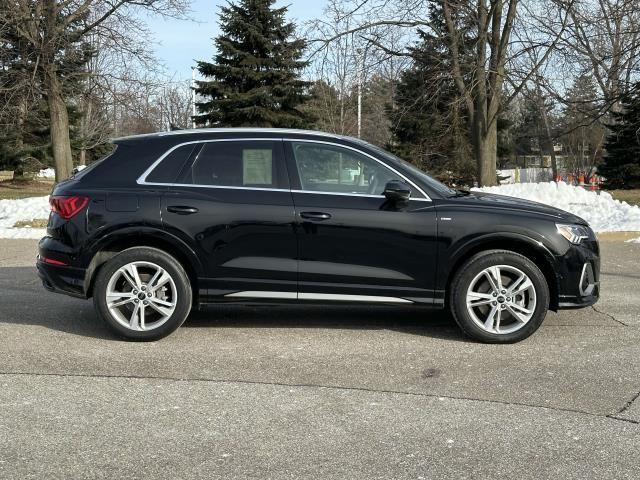 2024 Audi Q3 S Line Premium