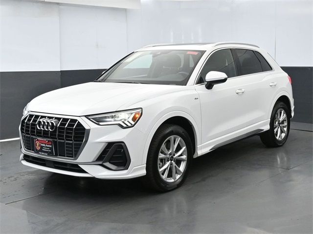 2024 Audi Q3 S Line Premium