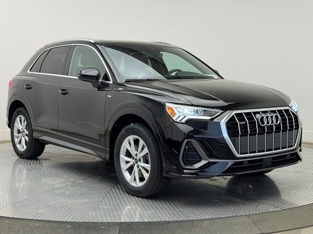 2024 Audi Q3 S Line Premium