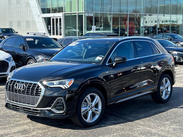 2024 Audi Q3 S Line Premium