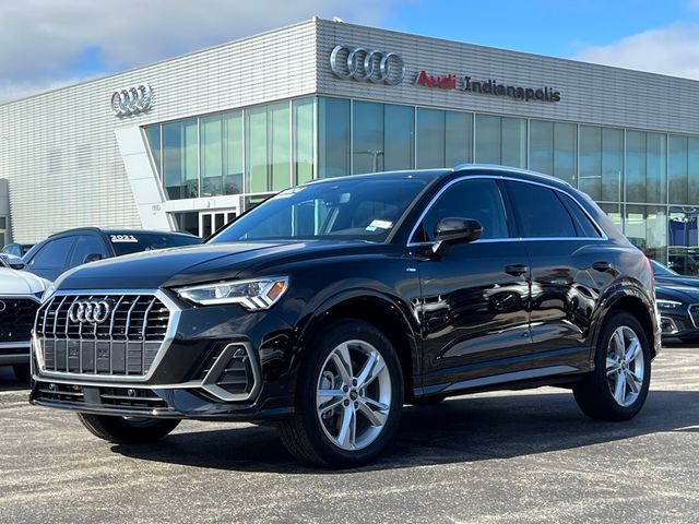 2024 Audi Q3 S Line Premium