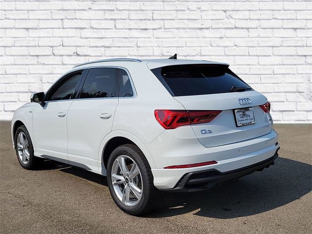 2024 Audi Q3 S Line Premium