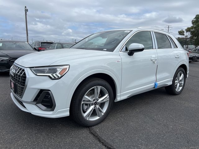 2024 Audi Q3 S Line Premium