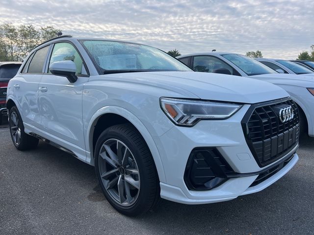 2024 Audi Q3 S Line Premium