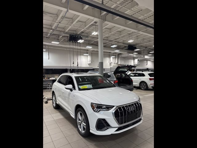 2024 Audi Q3 S Line Premium