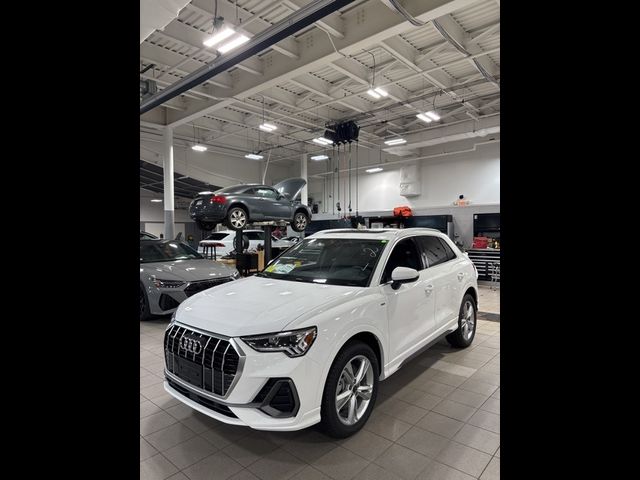 2024 Audi Q3 S Line Premium