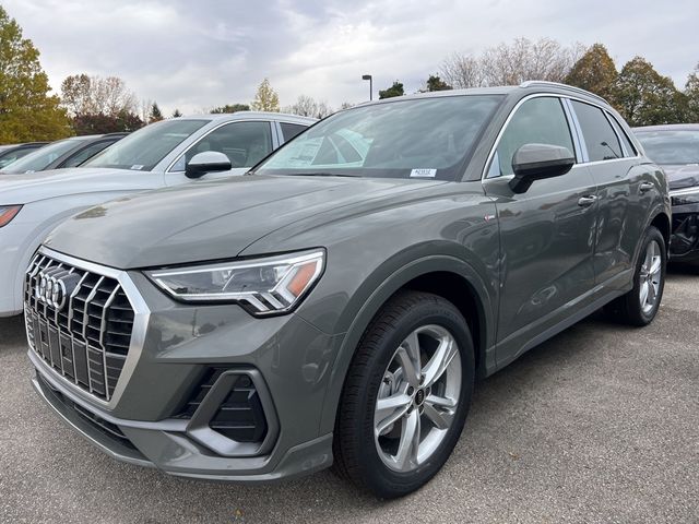 2024 Audi Q3 S Line Premium