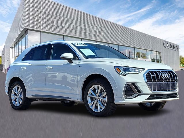 2024 Audi Q3 S Line Premium