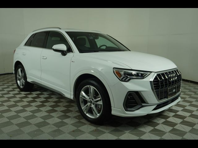 2024 Audi Q3 S Line Premium