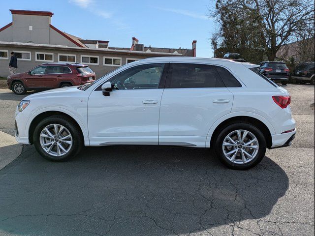 2024 Audi Q3 S Line Premium