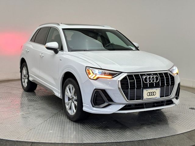 2024 Audi Q3 S Line Premium