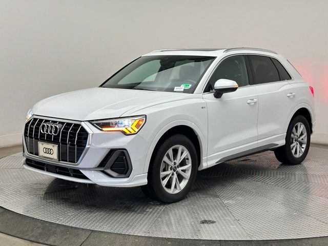 2024 Audi Q3 S Line Premium