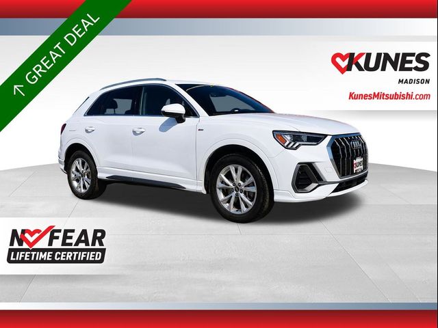 2024 Audi Q3 S Line Premium
