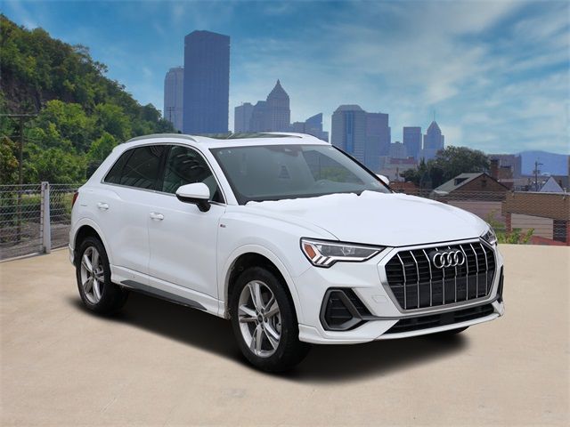 2024 Audi Q3 S Line Premium