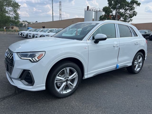 2024 Audi Q3 S Line Premium