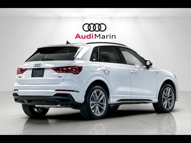 2024 Audi Q3 S Line Premium