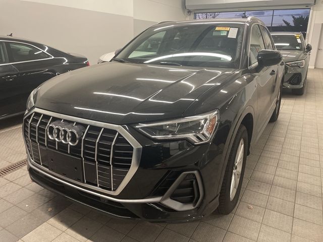 2024 Audi Q3 S Line Premium