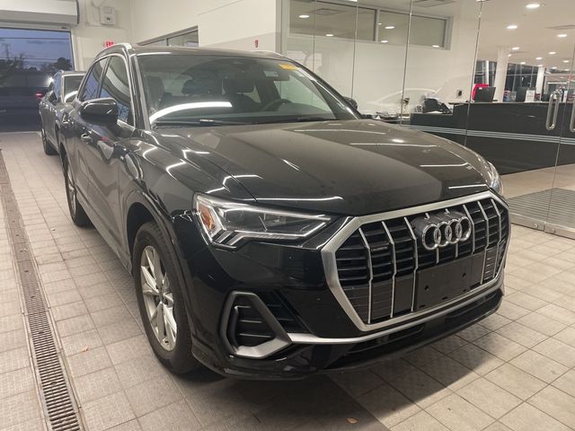 2024 Audi Q3 S Line Premium