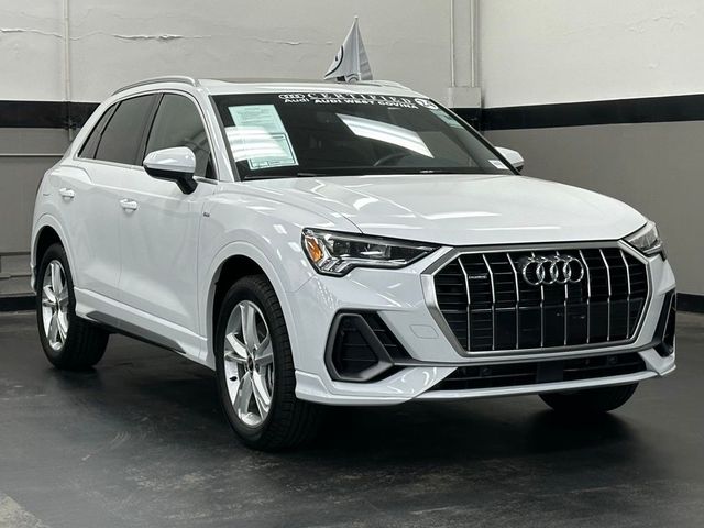 2024 Audi Q3 S Line Premium