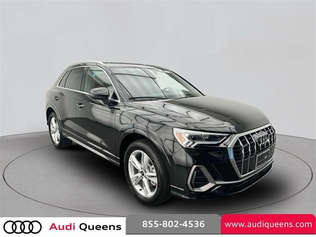 2024 Audi Q3 S Line Premium