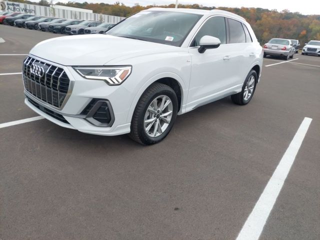 2024 Audi Q3 S Line Premium