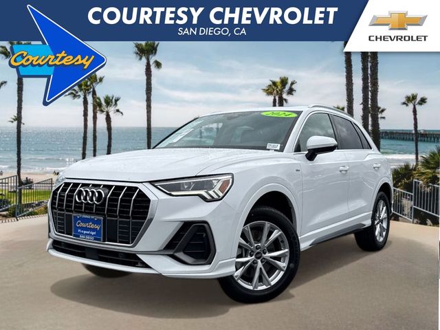 2024 Audi Q3 S Line Premium