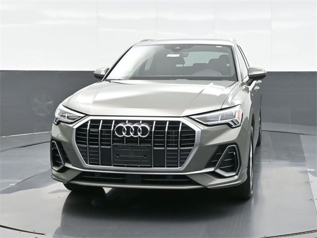 2024 Audi Q3 S Line Premium