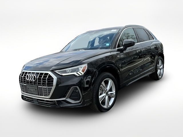 2024 Audi Q3 S Line Premium