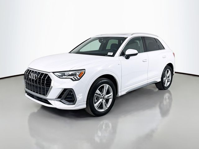 2024 Audi Q3 S Line Premium