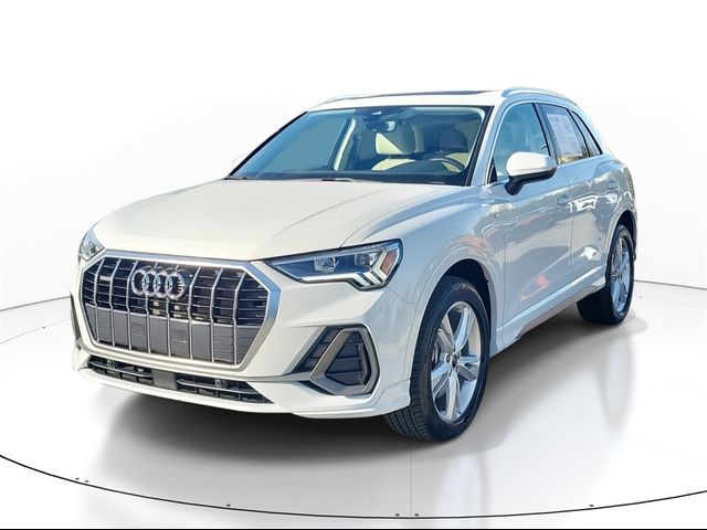 2024 Audi Q3 S Line Premium