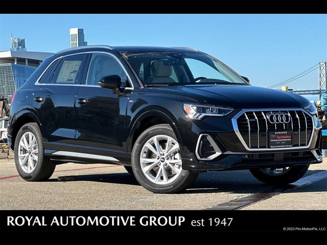 2024 Audi Q3 S Line Premium