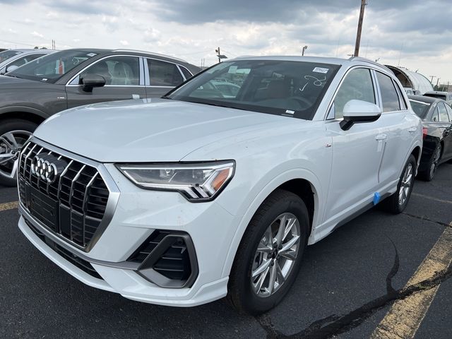 2024 Audi Q3 S Line Premium