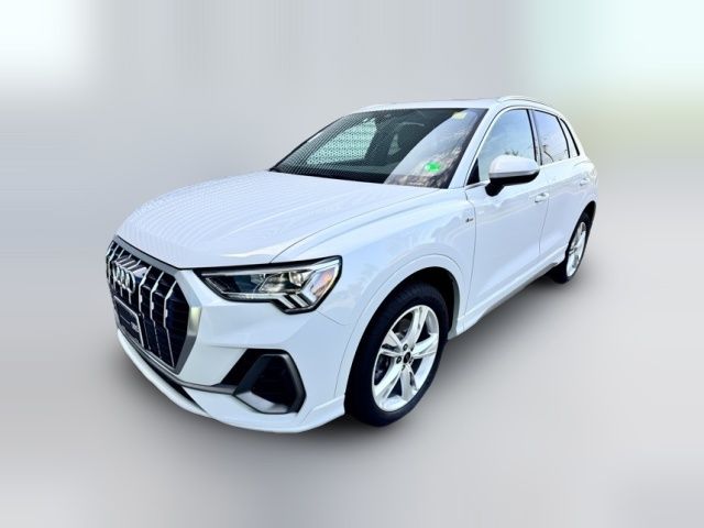 2024 Audi Q3 S Line Premium