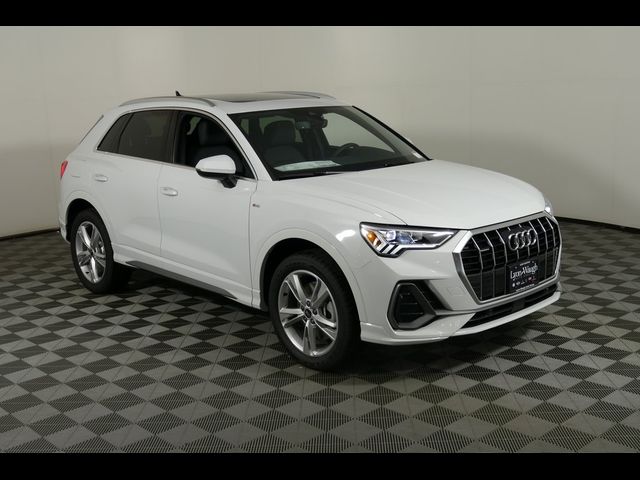 2024 Audi Q3 S Line Premium