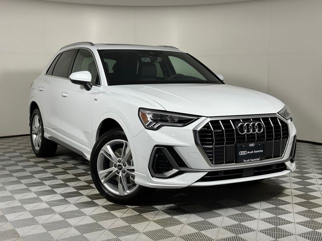 2024 Audi Q3 S Line Premium